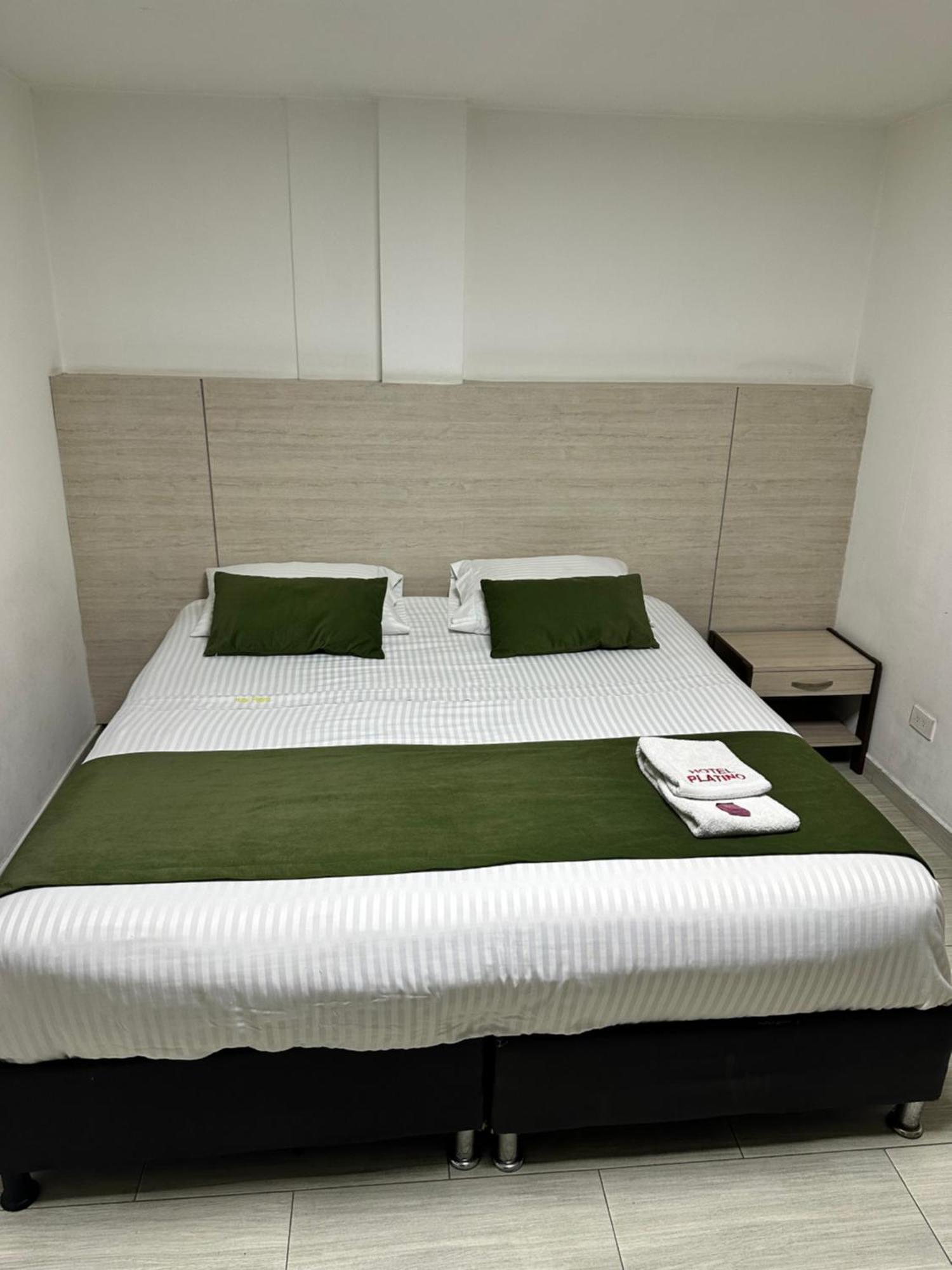 Hotel Bestmark Platino En Chapinero 보고타 외부 사진